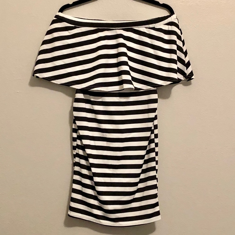 Off-the-shoulder Maternity Dress
